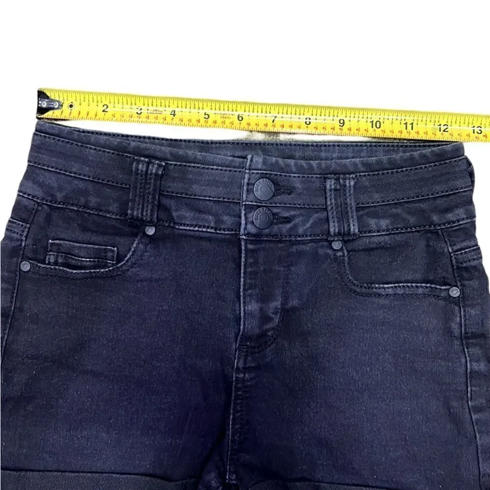 Blue Spice Juniors Size 1 Black Jean Shorts- SOFT!!!